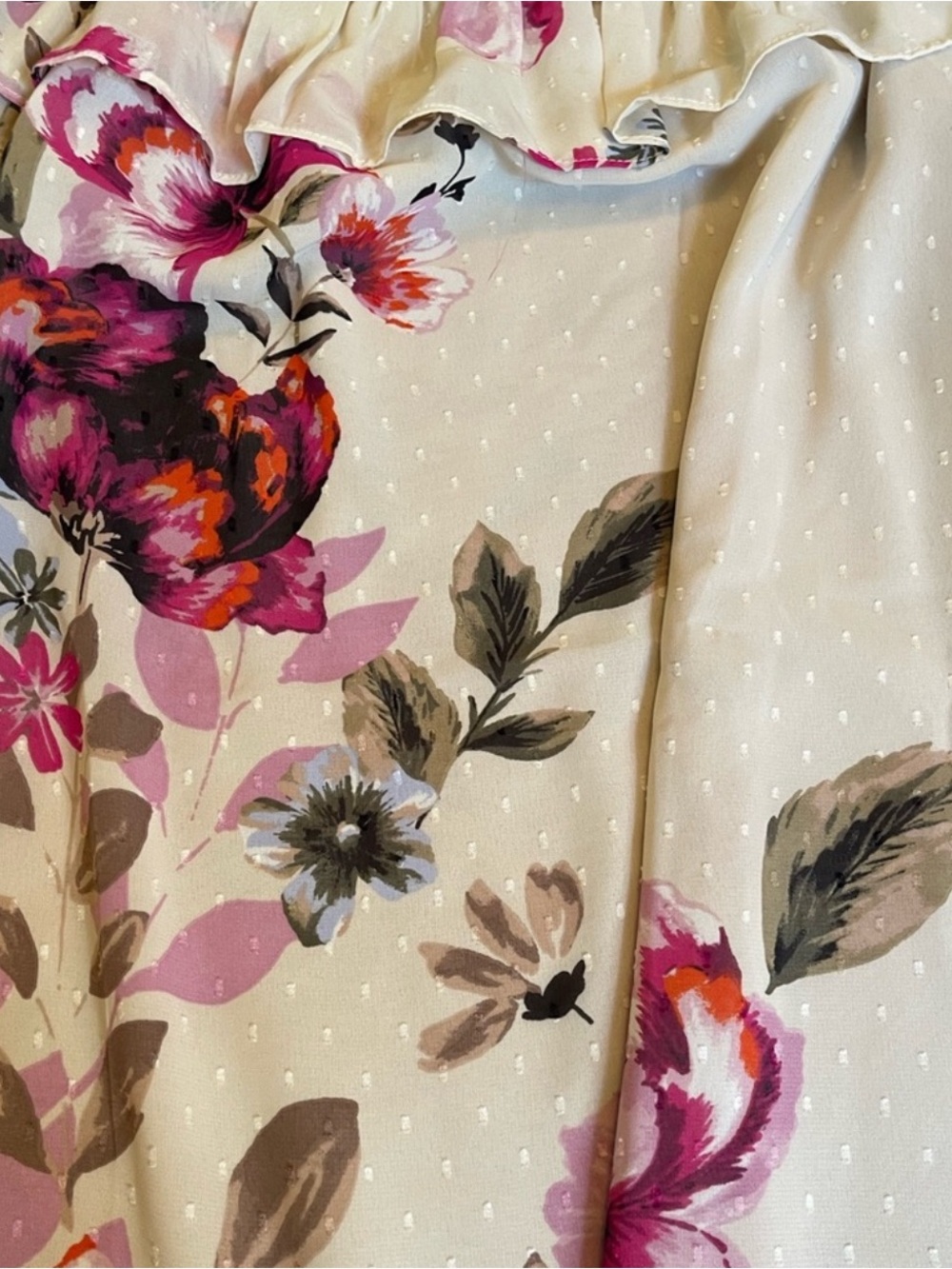 White House Black Market Floral Off Shoulder Ruffle Blouse Size L - Picture 12 of 13